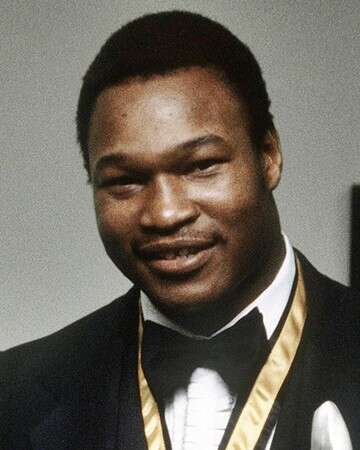 1979 Heavyweight Boxing Title Fight: Larry Holmes vs. Osvaldo Ocasio