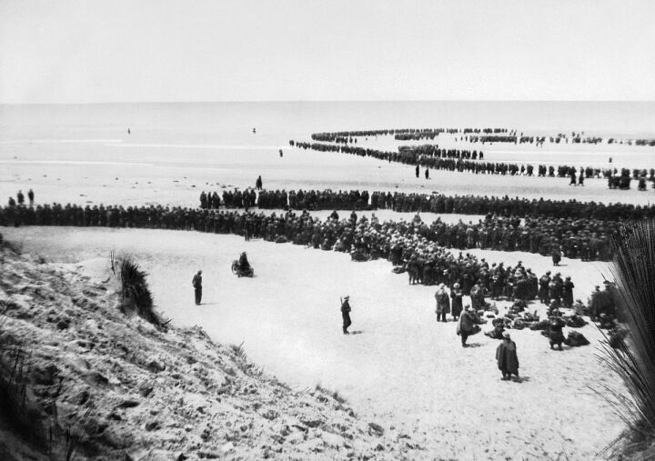 The Miracle of Dunkirk: 1940 Heavy German Bombing