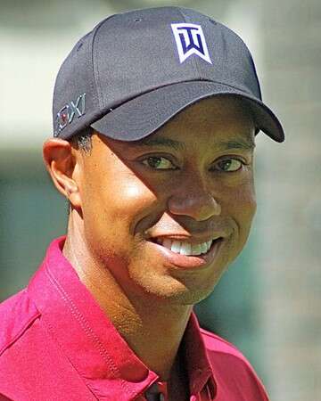 Tiger Woods Makes History at the 2002 US Masters Tournament