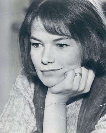 Remembering Glenda Jackson: A Life of Art and Politics