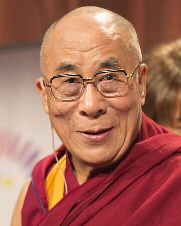 Dalai Lama Receives COVID-19 Vaccine