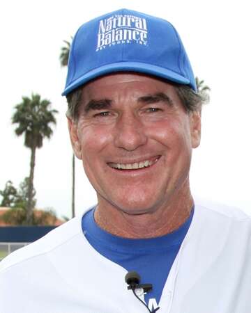 Steve Garvey's Unbreakable Streak: A New NL Record in 1983