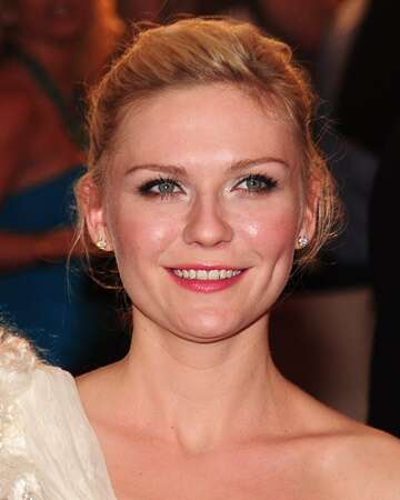 Kirsten Dunst and Jesse Plemons' Charming Wedding in Jamaica