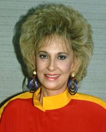 Tammy Wynette hospitalized with bile duct infection in 1992