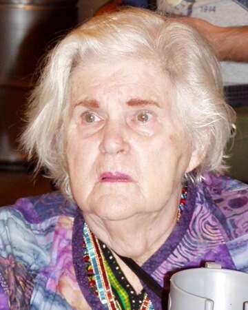 Anne McCaffrey Inducted into the Science Fiction Hall of Fame (2006)