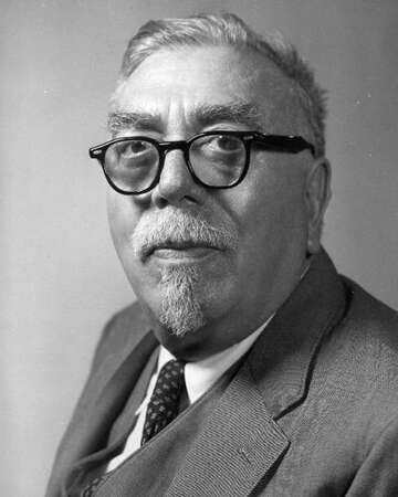 The Death of Norbert Wiener: A Mathematical Pioneer