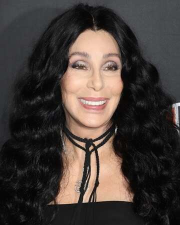 Cher Calls David Letterman an 'A**hole' on Late Night in 1986