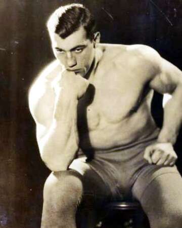 Primo Carnera Knocks Out Jack Sharkey in 1933