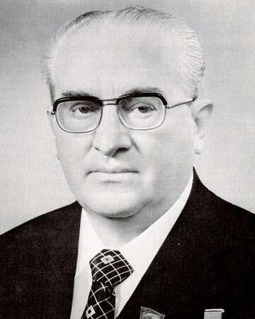 Yuri Andropov: A Key Figure in Soviet History