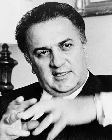 The Death of Federico Fellini: A Cinematic Legend