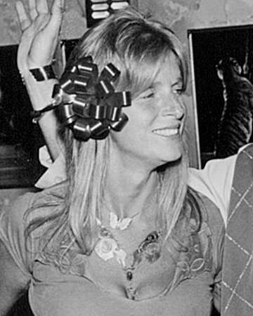 Linda Eastman's Permanent Move to the UK in 1968