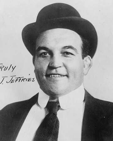 Jeffries KOs Corbett: A Milestone in Heavyweight Boxing