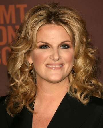 Trisha Yearwood's 1994 Wedding to Robert Reynolds