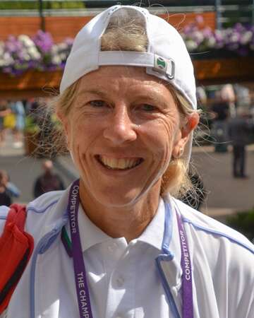 Martina Navratilova Triumphs Over Andrea Jaeger in 1981 WTA Tour Championships Final