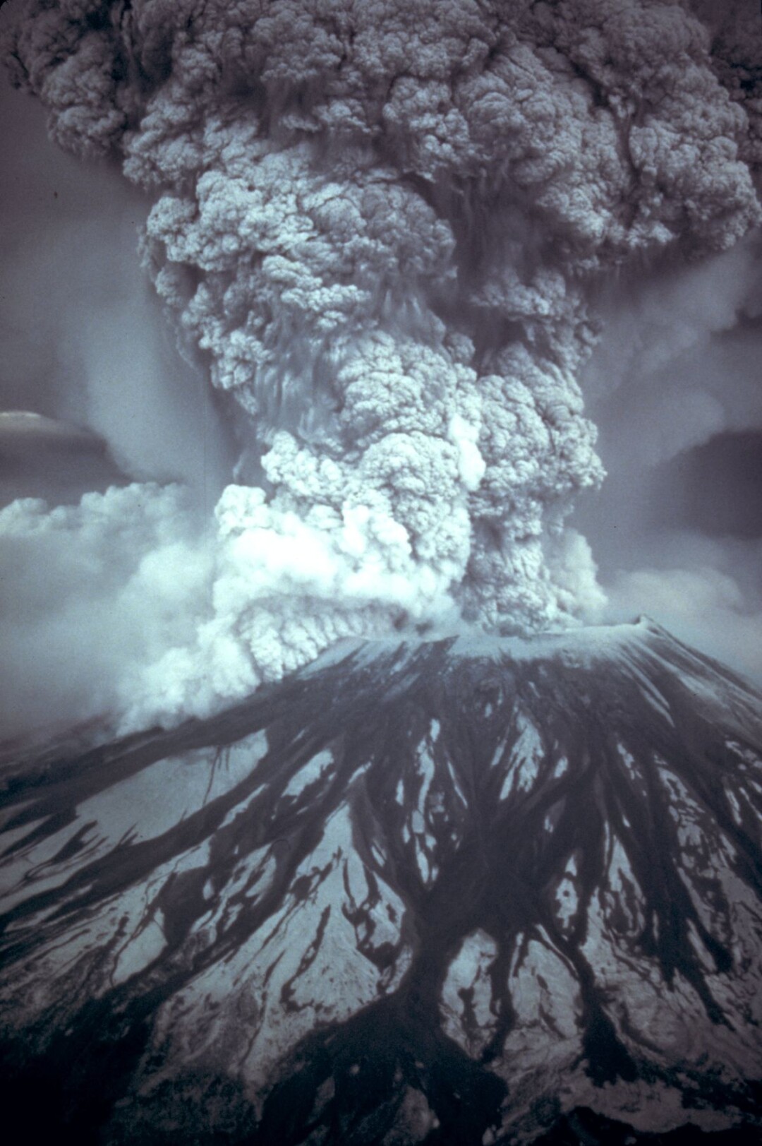 The Eruption of Mount St. Helens: A Historical Cataclysm