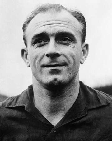 Alfredo Di Stéfano: The Maestro of Soccer