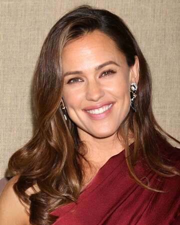 Celebrating Jennifer Garner: A Tribute to Her Life and Career