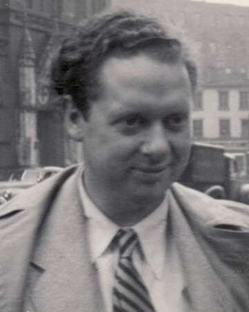 Dylan Thomas's Poetic Debut in New York City (1950)