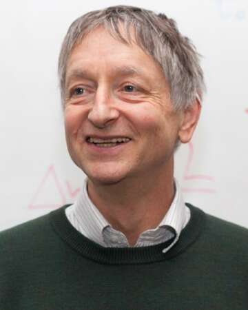 The Godfather of AI Sounds Alarm: Geoffrey Hinton's Cautionary Resignation