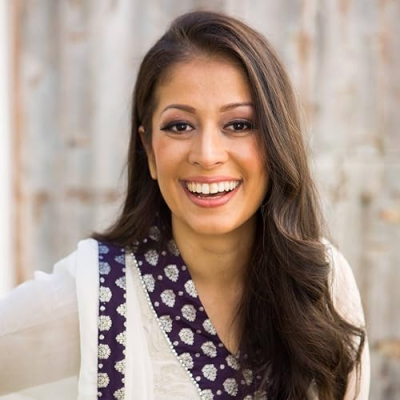 Muneeza Ahmed: Intuitive Medicine Woman® Profile